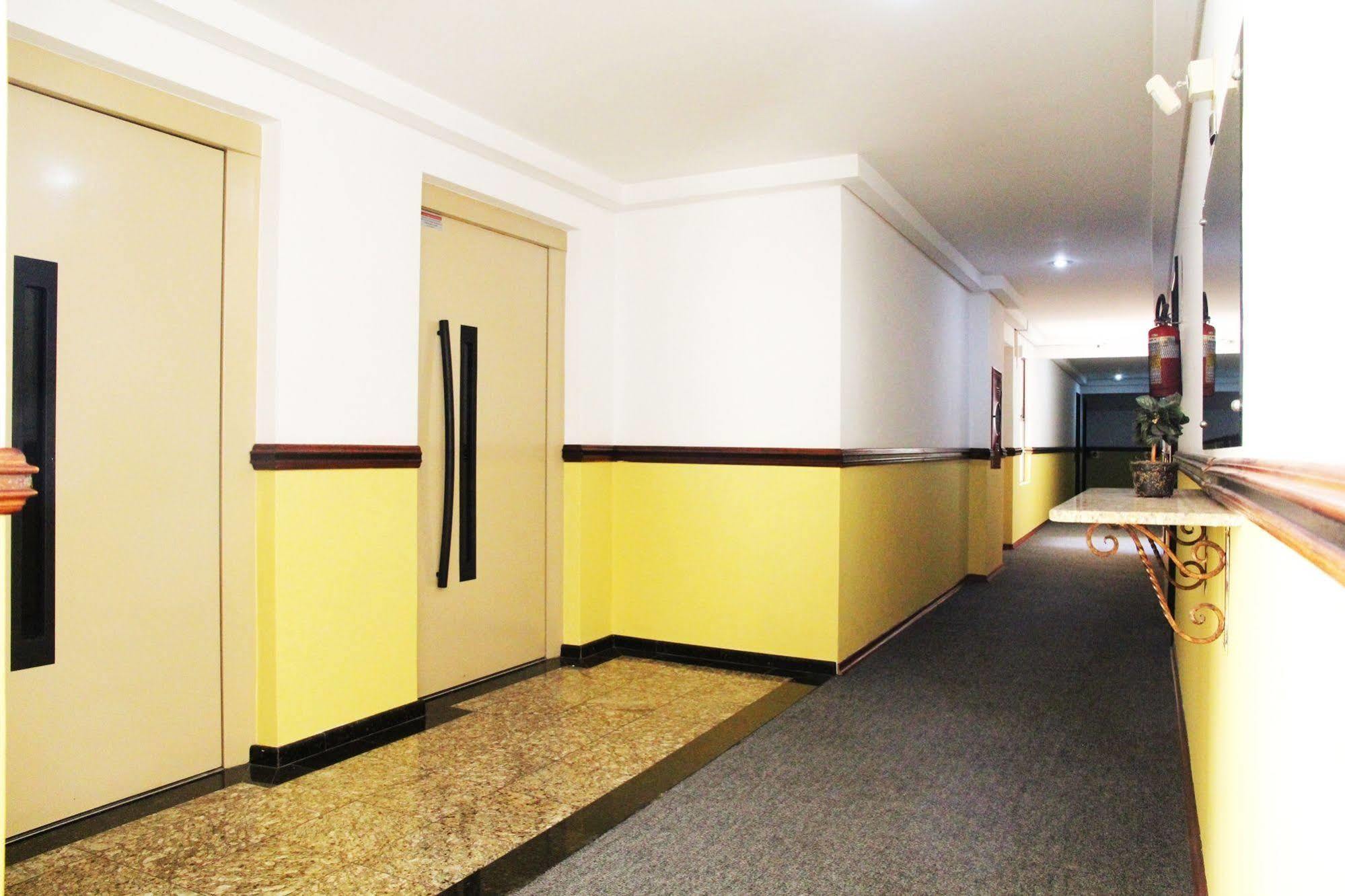 Hotel Flat Petras Residence Curitiba Exteriör bild